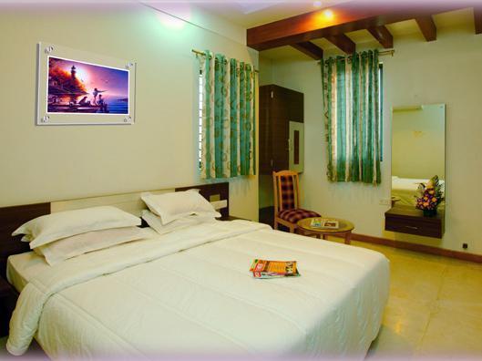 Hotel Vt Orchid Ченнаї Екстер'єр фото